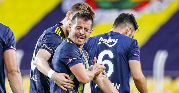 Ozan Tufan Emre'nin Gözyaşlarını Anlattı