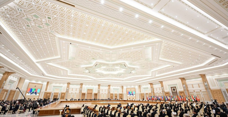 Özbekistan Cumhurbaşkanı Mirziyoyev'den Türkmenistan'a Destek