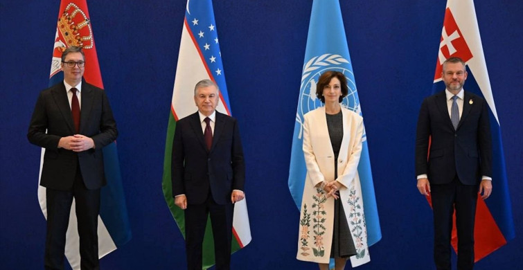 Özbekistan'da UNESCO 43. Genel Konferansı Başladı Özbekistan'da UNESCO 43. Genel Konferansı Başladı