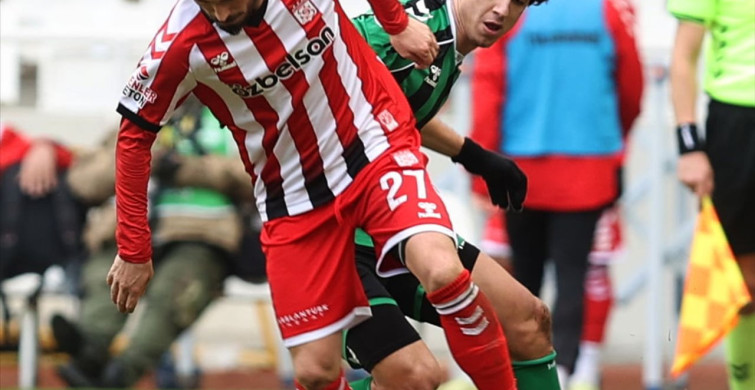 Özbelsan Sivasspor, Sakaryaspor'u Farklı Geçti