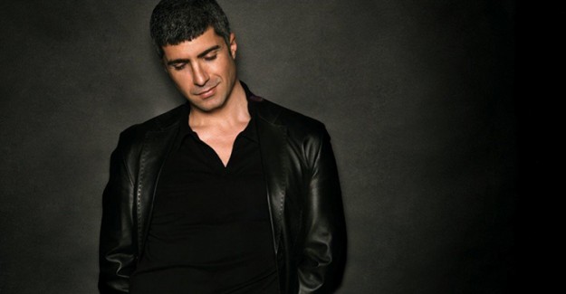 Özcan Deniz 6 Aylık Hamile Sevgilisi İle Poz Verdi