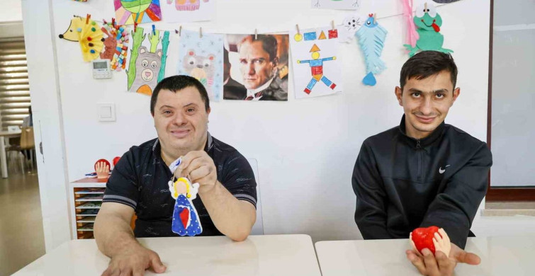 Özel Bireylerden Duygu Dolu Anneler Günü Sürprizi