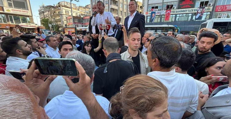 Özgür Özel: Cumhuriyet Halk Partisi'ne darbe yapılıyor
