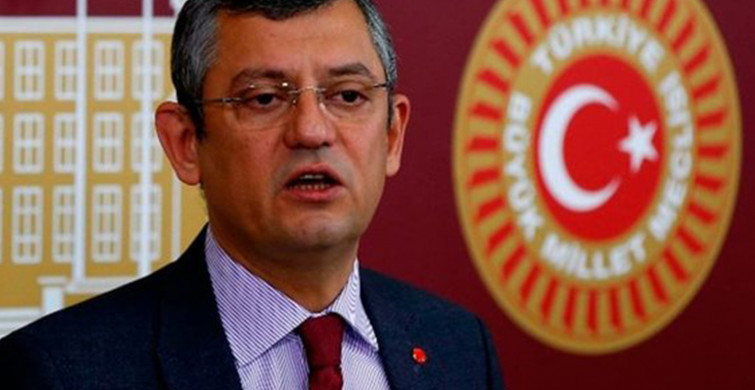 Özgür Özel Merve Kavakcı'nın Kızına Başörtüsünden Dolayı Vampir Dedi