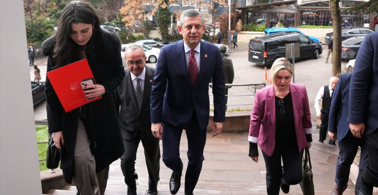 Özgür Özel: Suriye'de Barış İçin Diplomasi Şart