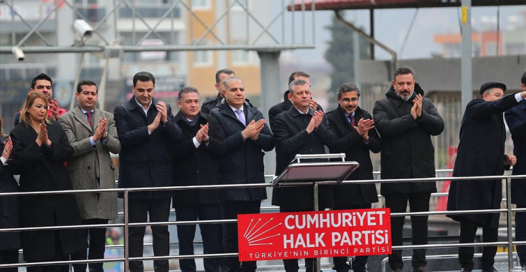 Özgür Özel'in Hatay Mitinginde Ekonomi ve Deprem Hasarları Vurgusu