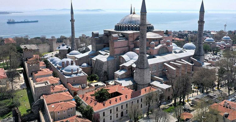 Özüne uygun şekilde kullanılmak için Ayasofya Fatih Medresesi yeniden restore edildi!