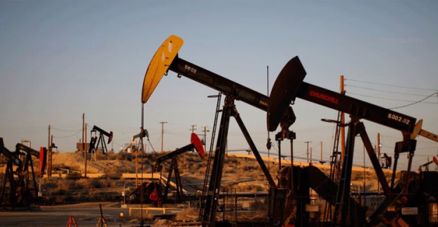 Pakistan İki Farklı Noktada Petrol ve Doğal Gaz Buldu