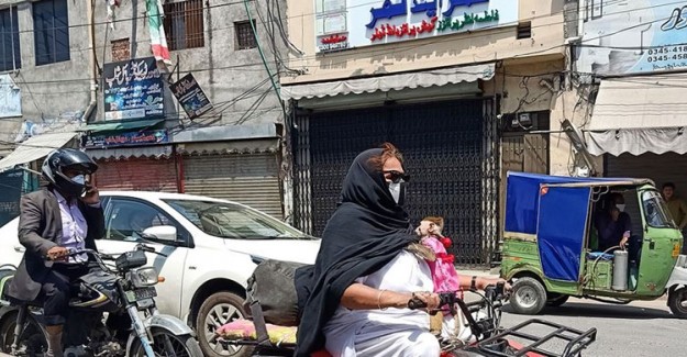Pakistan Yurt Dışında Yaşayan Vatandaşlarını Ülkeye Getirecek