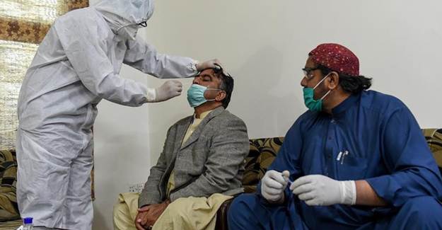 Pakistan'da Covid-19 Vaka Sayısı 110 Bini Aştı
