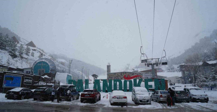 Palandöken Kayak Merkezi'nde Sezon Uzatıldı