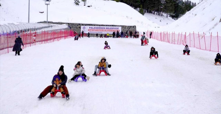 Palandöken Kent Ormanı'nda Kızak Pisti Büyük İlgi Görüyor