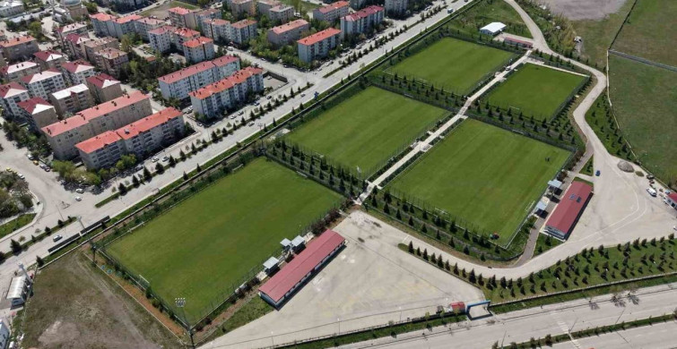 Palandöken yüksek irtifa kamp merkezi yine takımların gözdesi