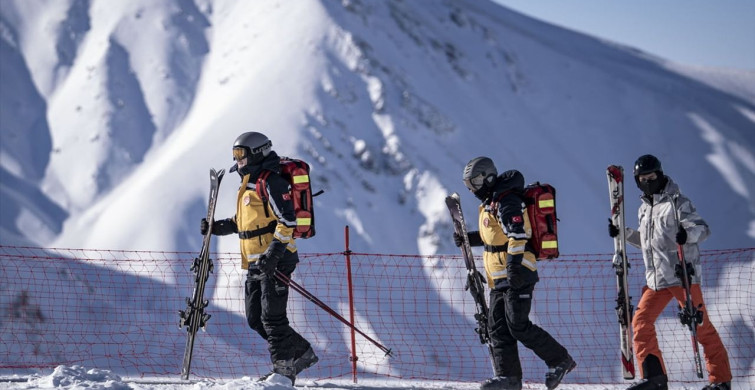 Palandöken'de Kayaklı 112 Sağlık Ekibi Kuruldu