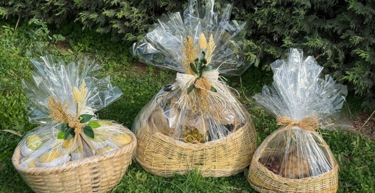 Papa 14. Leo'ya Bursa'nın Coğrafi İşaretli Lezzetleri Hediye Edildi