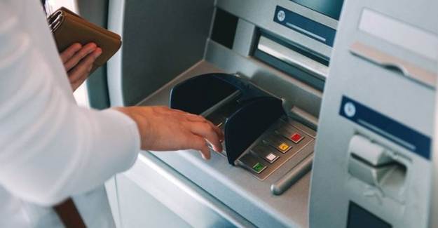 Para Sıkıştı Bahanesiyle Bankaları Dolandırıyorlar