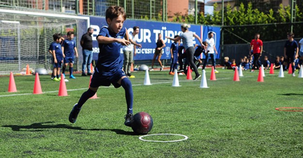 Paris Saint-Germain Academy Turkey Ümraniye'de Sezonu Açtı