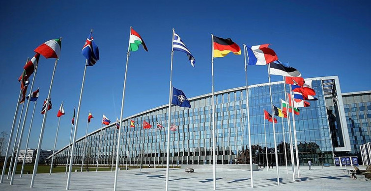 Paris'te Konuştu! NATO Genel Sekreteri Stoltenberg Türkiye Dedi