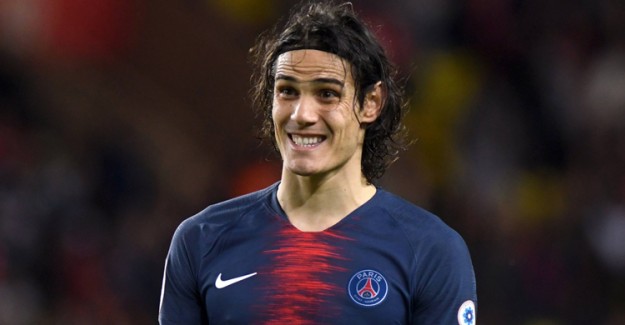Paris'ten Cavani İçin Ayrılık Açıklaması!