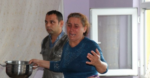 Patlayan Lağım Suları Evlere Doldu