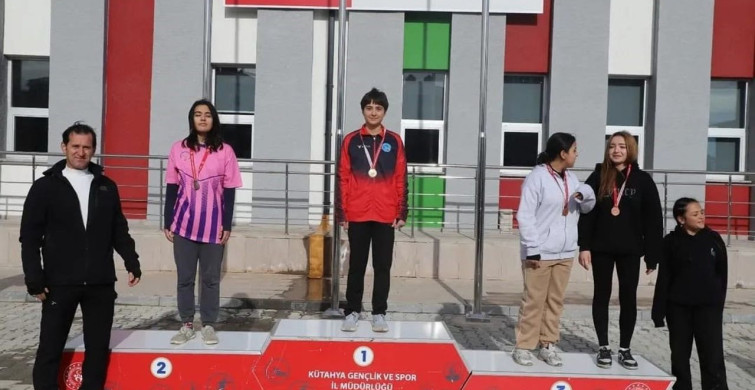 Pazarlar Spor Lisesi'nden Tarihi Başarı