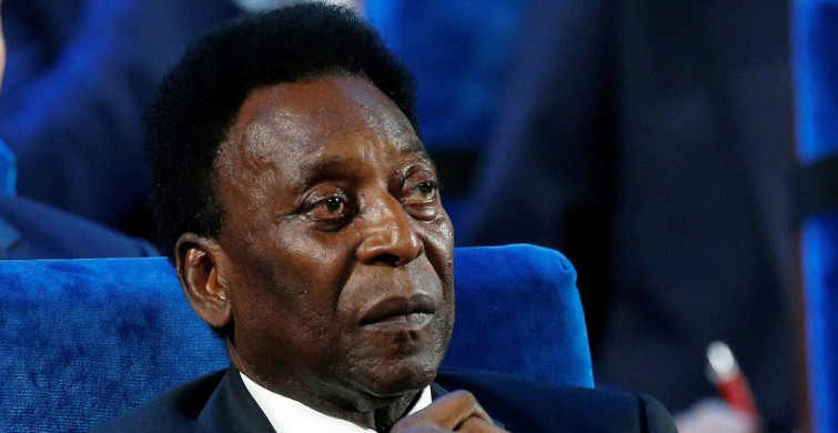 Brezilyalı Pele Hastaneye Kaldırıldı!