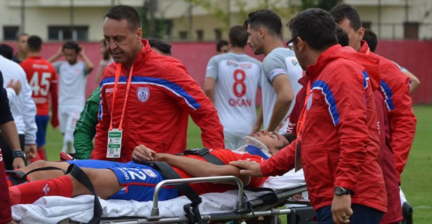 Pendikspor-Altınordu Karşılaşmasında Örnek Davranış!