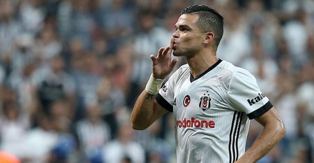 Pepe'ye Teklif Var! Takımdan Ayrılıyor Mu?