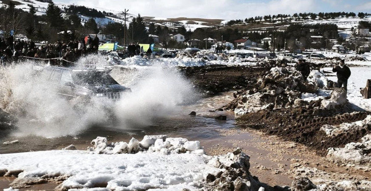 Perşembe Yaylası'nda Off-Road Heyecanı