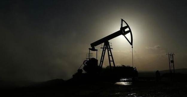 Petrolün Varili 41,98 Dolar