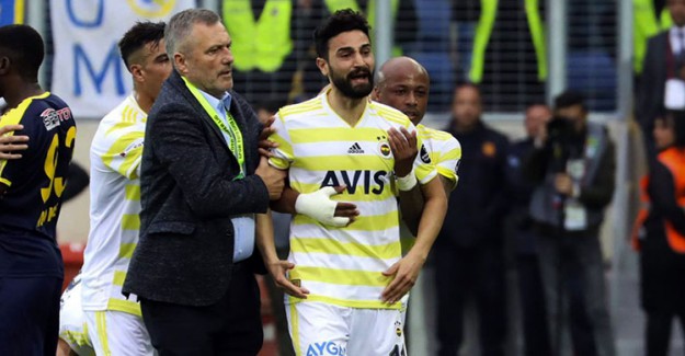 PFDK'dan Fenerbahçeli Ekici'ye 3 Maç Men Cezası