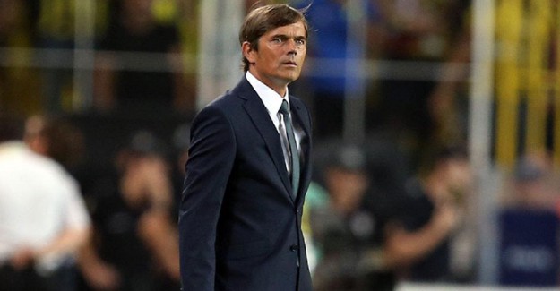 Phillip Cocu Yıldız Futbolcunun Üstünü Çizdi!