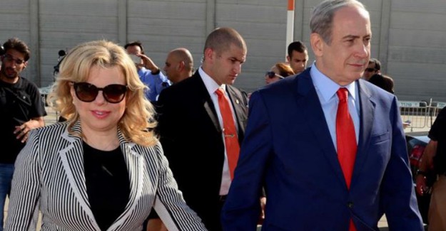 Pilotlara Sinirlenen Sara Netenyahu, İkram Edilen Ekmeği Yere Fırlattı