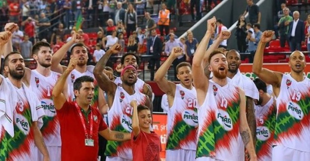 Pınar Karşıyaka'dan 4 Oyuncuya Milli Davet