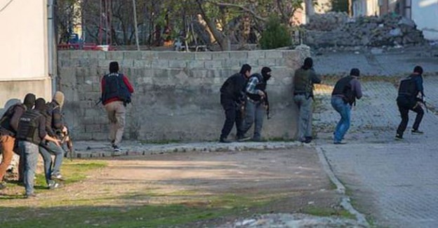 PKK'nın Karargahı Başlarına Yıkıldı: 20 Ölü