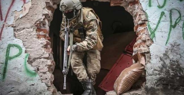 PKK'nın Bel Kemiğine Operasyon! HDP'liler Engel Olmak İstedi