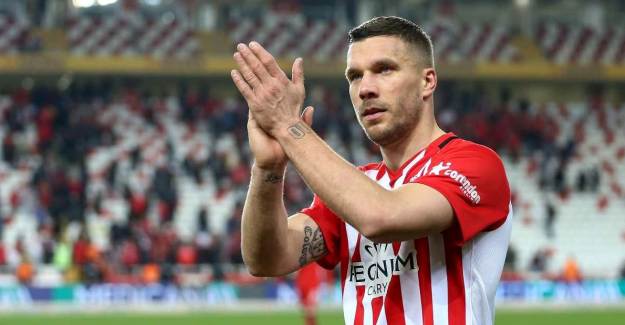 Podolski: 'Birlik Olduk, Yıkılmadık'