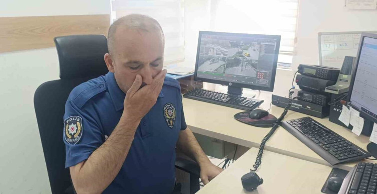 Polis Memurundan Duygu Dolu Veda Telsizi
