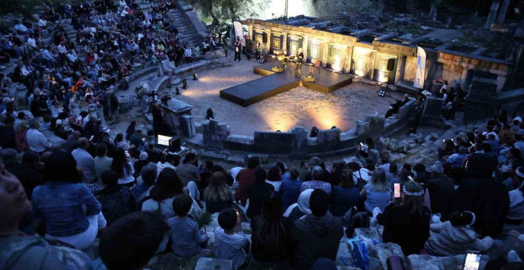 Priene Antik Kenti'nde Unutulmaz Konser