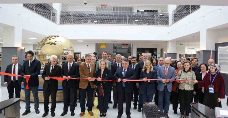 Prof. Dr. Durmuş Günay Kütüphanesi Hizmete Açıldı