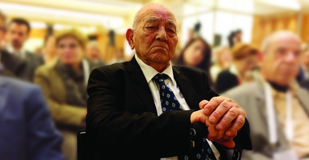 Prof. Dr. Kemal Karpat Hayatını Kaybetti