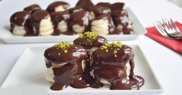 Profiterol Çikolata Sos Tarifi