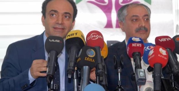 Provokasyon Tutmayınca 'Cuma' Çağrısı Yaptılar
