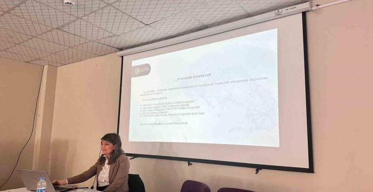 Pülümür'de Kadınlara Kooperatifçilik Eğitimi Verildi