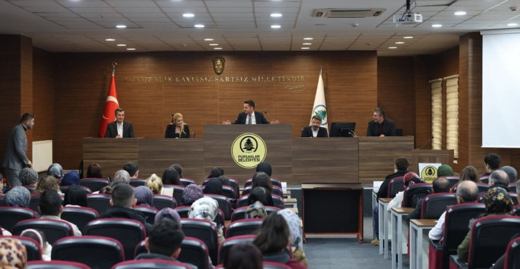 Pursaklar'da İş Arayanlar ve İşverenler Buluştu