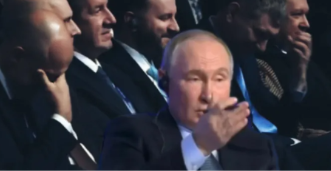 Putin, Türk gazetecinin sorusuyla dalga geçti!