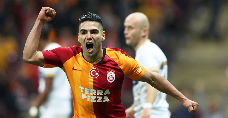 Radamel Falcao Taraftarlara Söz Verdi!
