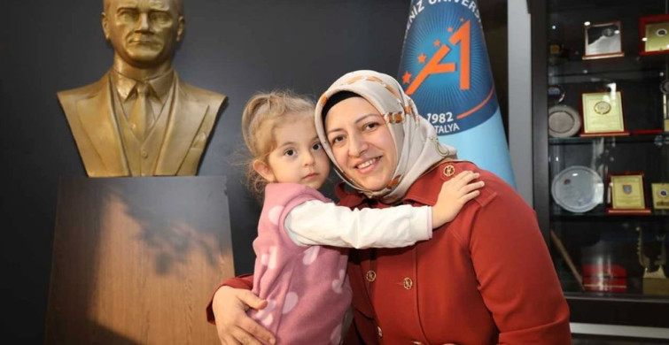 Rahim Nakli ile Annelik Mutluluğu: Havva Erdem ve Kızı Özlenen