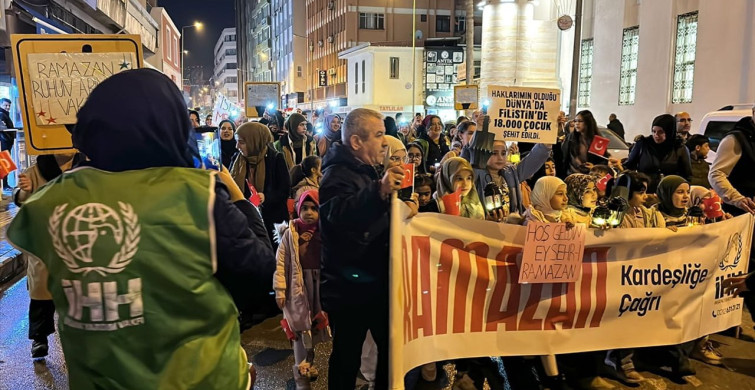 Ramazan Ayı Fener Alayı İle Hatay'da Coşkuyla Başladı