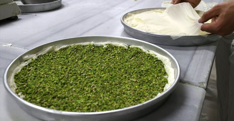 Ramazan Bayramı Öncesi Antep Baklavasında Üretim Hız Kazandı